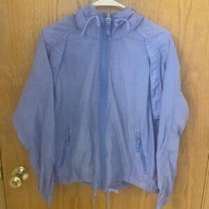 Lightweight Nylon Athleta Jacket -Sporty & Versatile